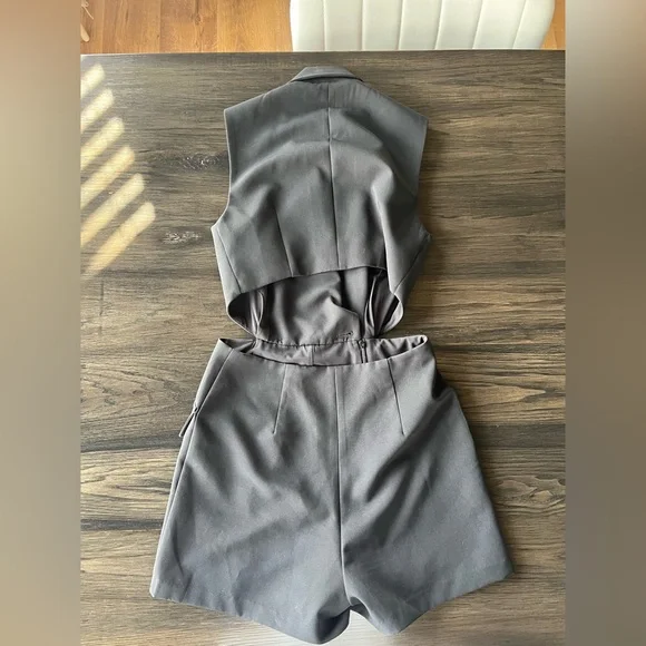 Dynamite Sleeveless Black Open-Back Blazer Romper - Picture 2 of 3